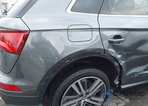 2020 Audi Q5 Prestige 55 Tfsi E Quattro S Tronic z USA, uszkodzony, nr VIN WA1F2AFYXL2065061